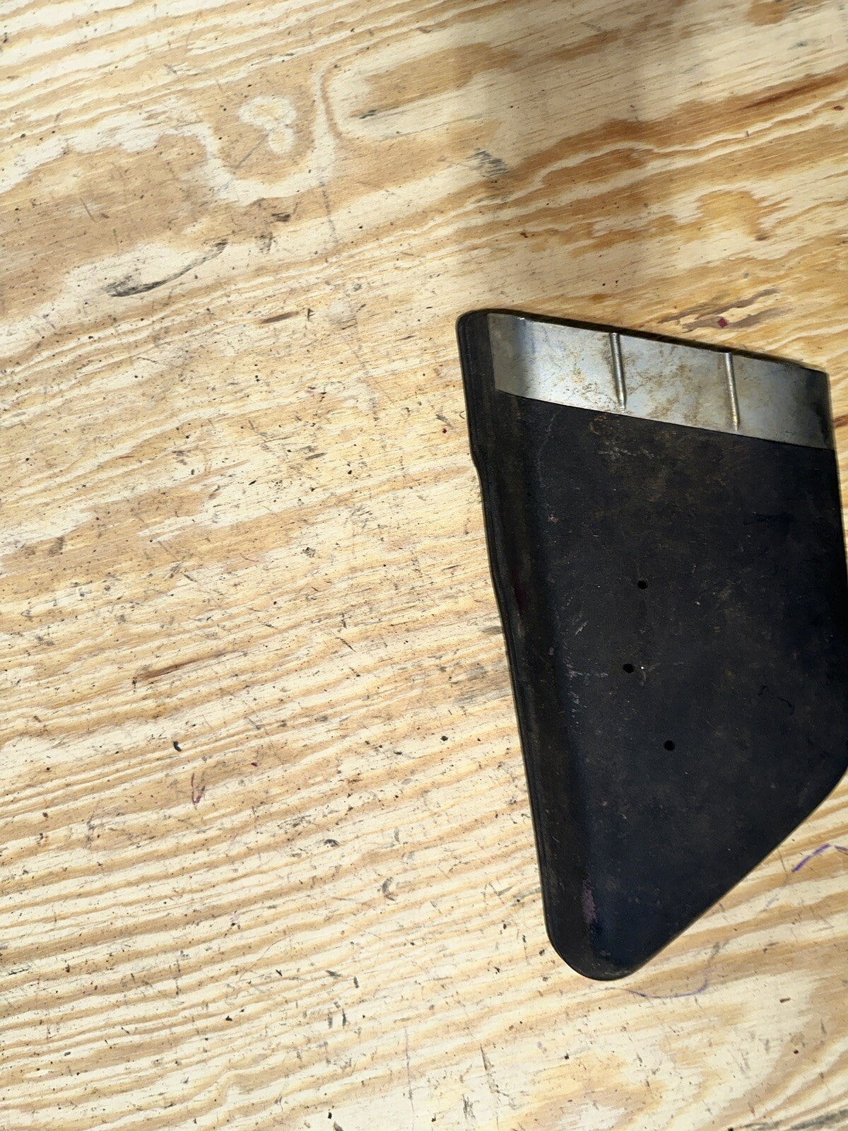 KAWASAKI KZ 400 KZ400 OHC RIGHT SIDE COVER PANEL PLASTIC 
