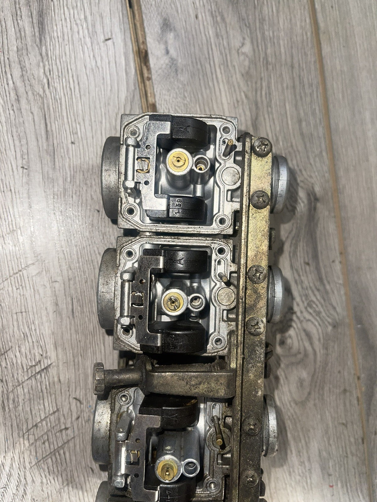 1981 YAMAHA MAXIM XJ550 XJ 550 H CARBURETOR ASSEMBLY