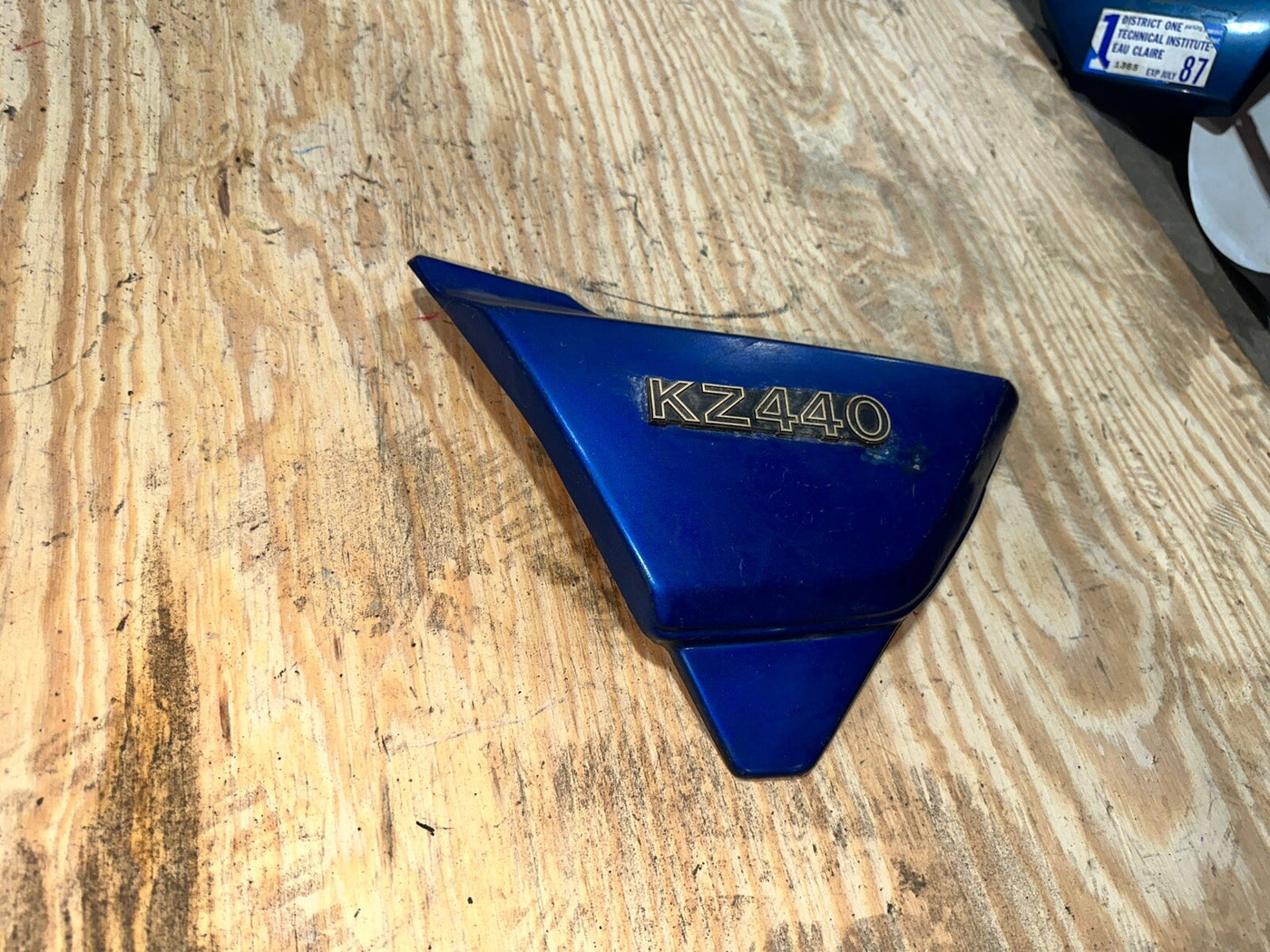 1982 Kawasaki KZ440 KZ440G Left Side Fairing Cover