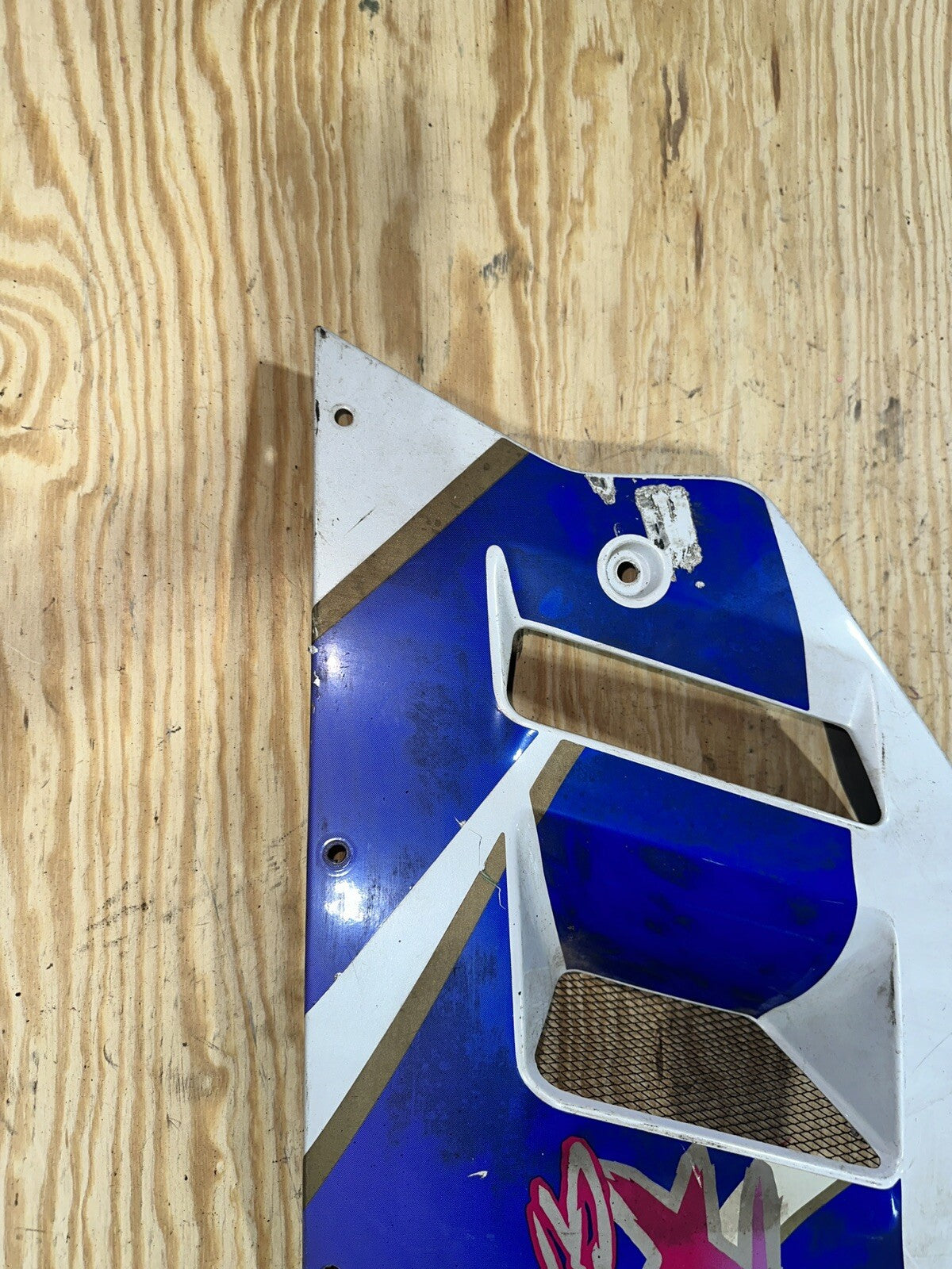 88 - 92 SUZUKI GSXR 750 GSXR 1100  RIGHT MID FAIRING COWLING GSXR750 GSXR1100