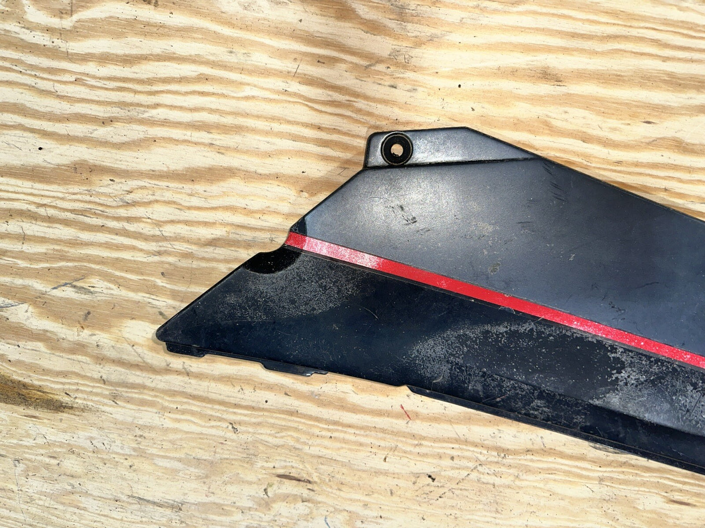 1989 89 KAWASAKI ZX600C ZX 600C NINJA 600R RIGHT SIDE FAIRING PANEL COVER