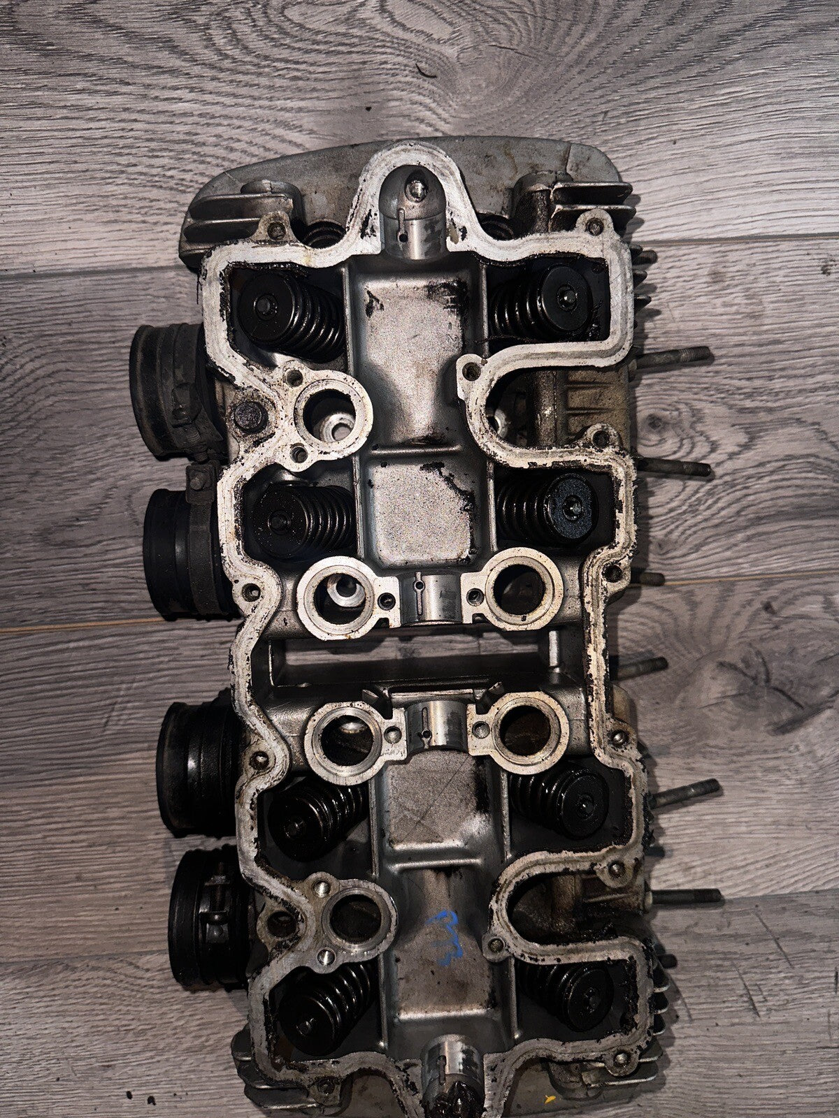 1979-1980 Honda CB650 CB650C Engine Motor Cylinder Head