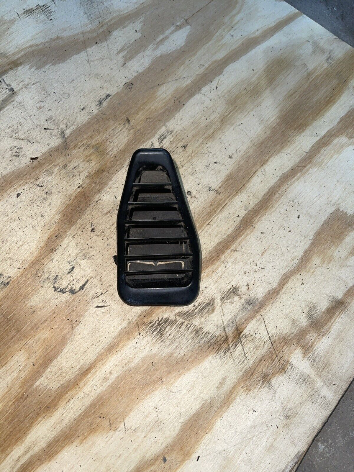 84-89 Nissan 300zx Z31 Door Jamb Dash Vents Air Duct left right