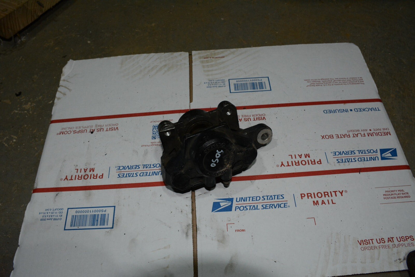 92 93 Suzuki GSXR 600 750 Rear Brake Caliper
