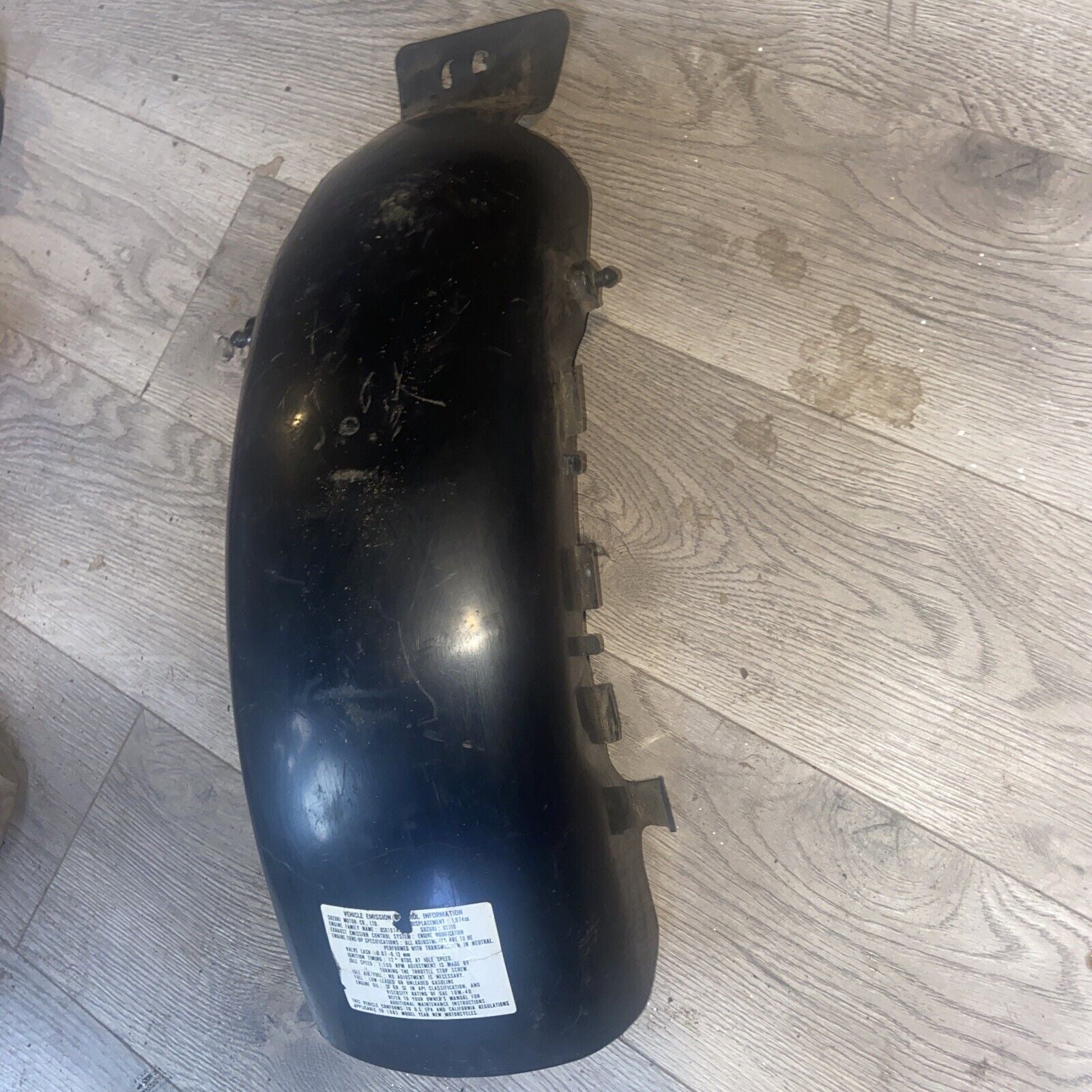 1980s suzuki GS 1100L Rear Inner Under Fender Plastic