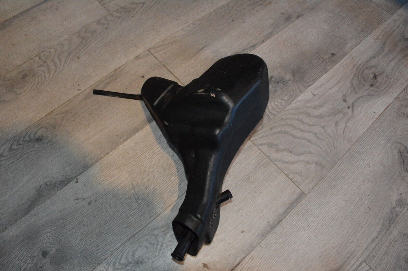 1999 Kawasaki ZX600E ZZR600 ZX6E OEM Ram Air Intake Duct