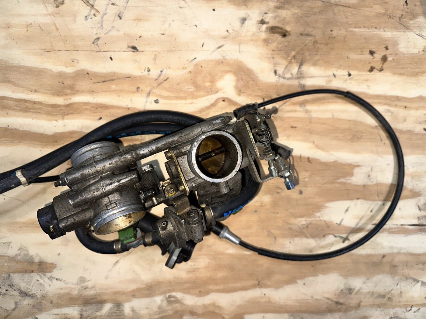 1999 99-01 Ducati 750SS OEM Throttle Bodies Intake Fuel Injectors Hoses