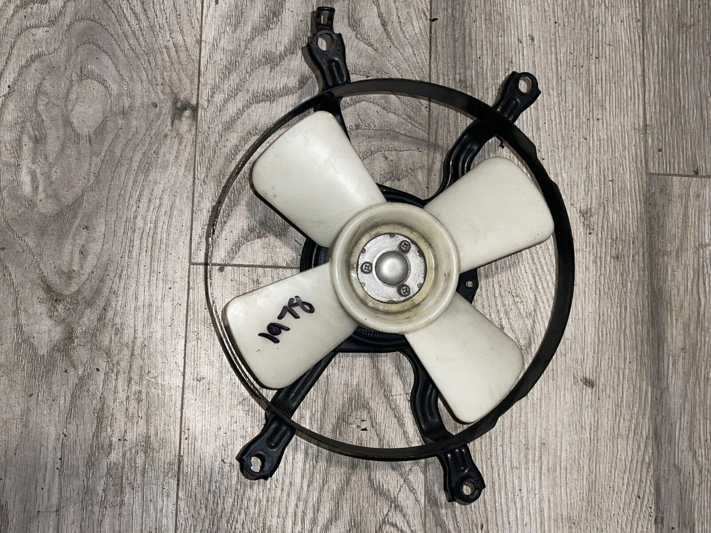 84-87 honda goldwing GL1200 GL 1200 OEM ENGINE RADIATOR COOLING FAN