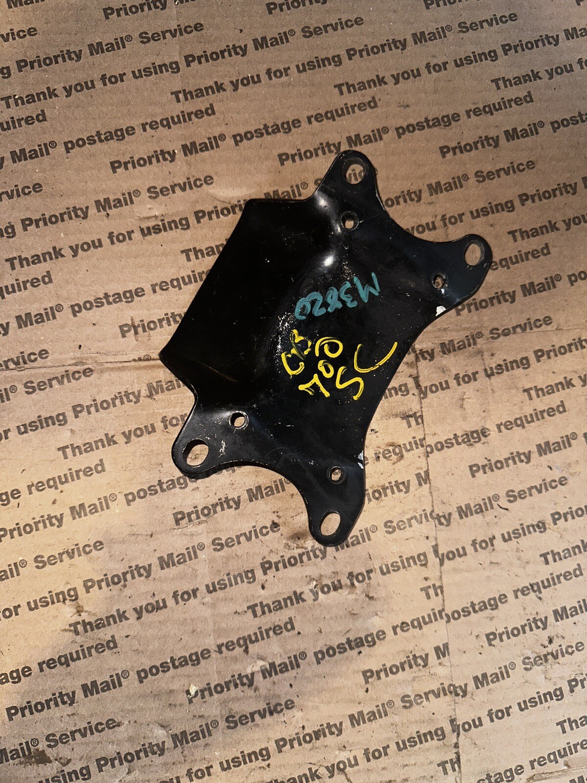 FRONT FENDER FORKS BRACE STAY BRACKET 1984-1986 HONDA CB700SC CB700 SC CB 700 84