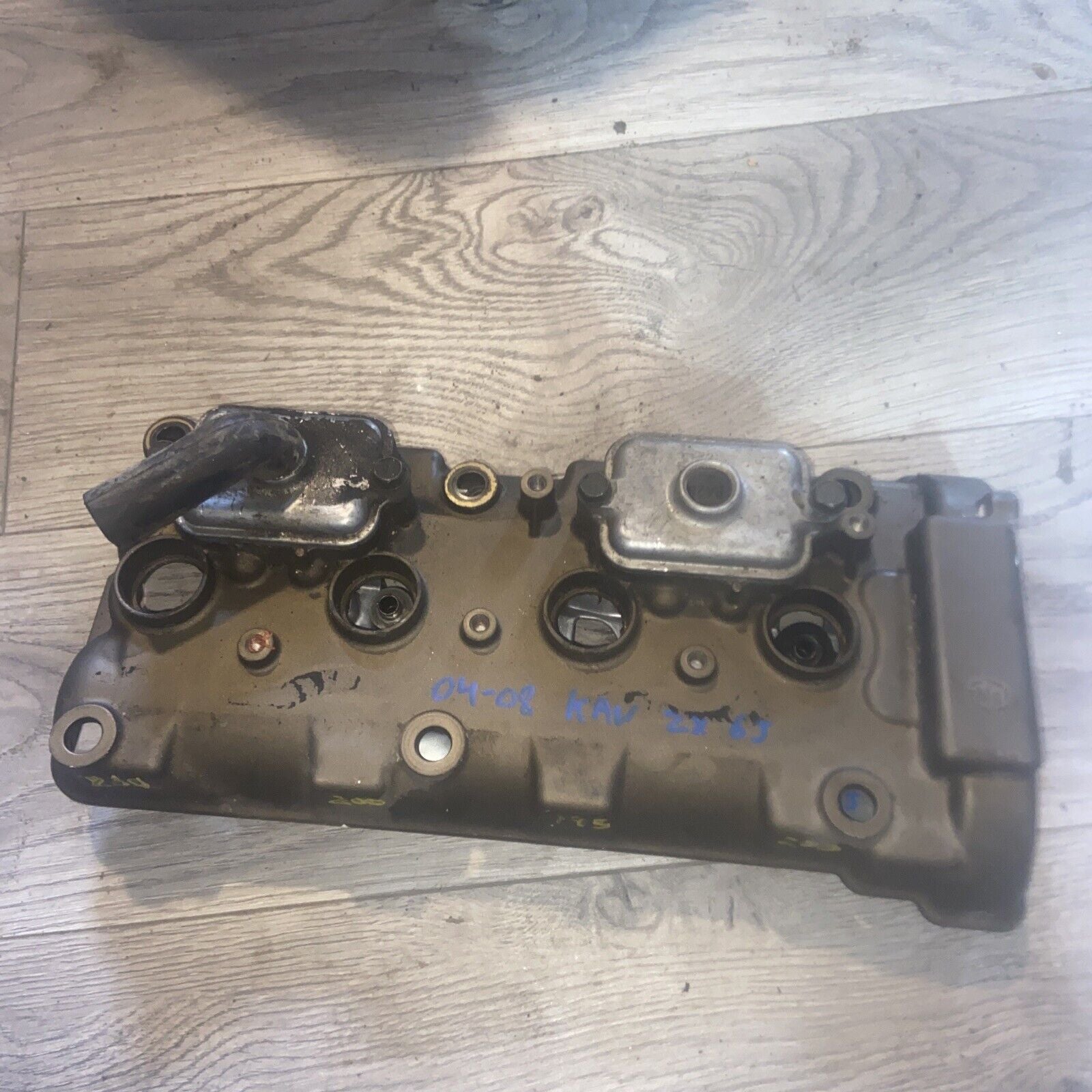 2004 04 03-04 Kawasaki Ninja ZX6R ZX-6R ZX 636 Engine Motor Valve Cover 