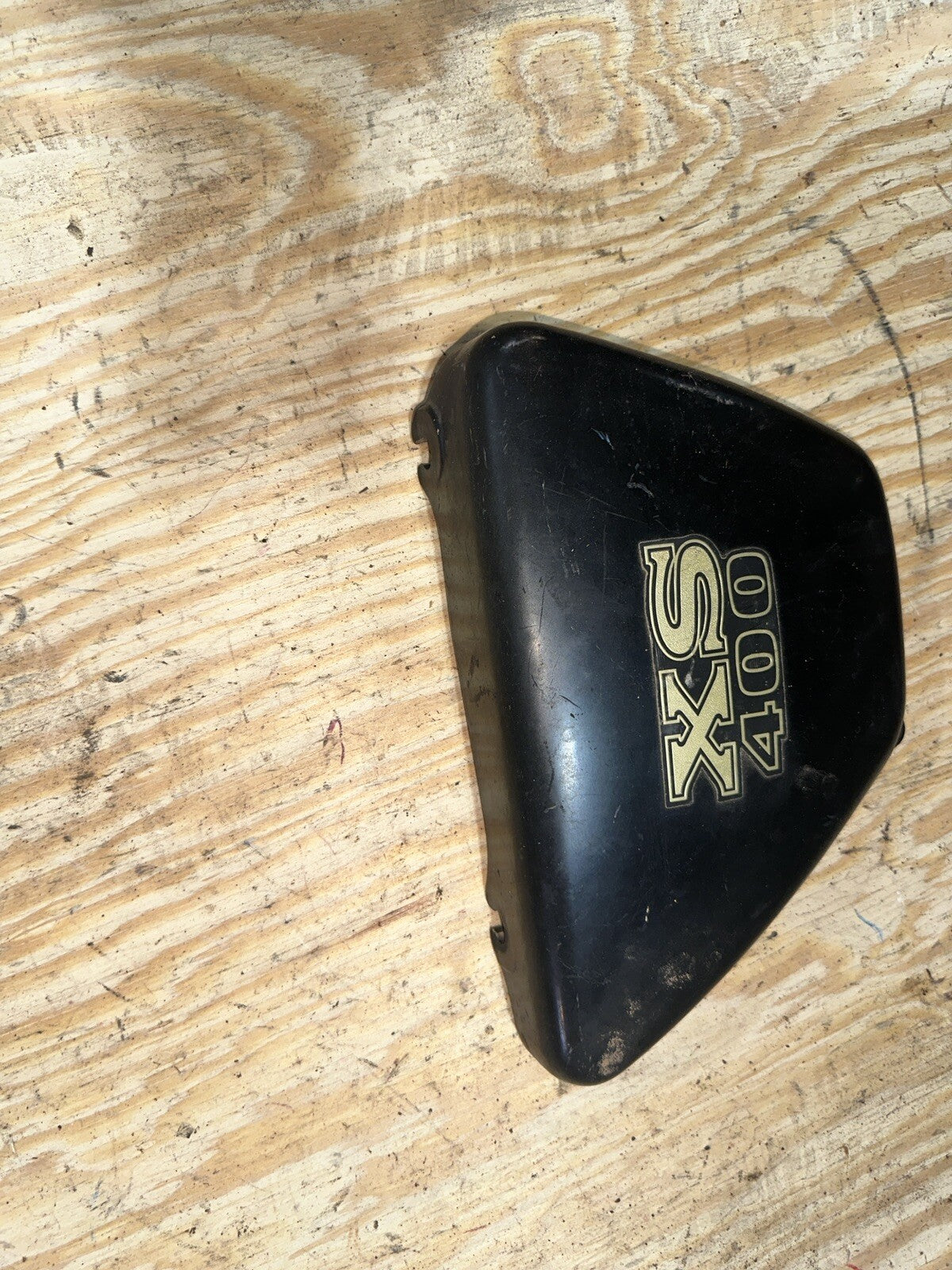 79 - 81 Yamaha XS400S Right Side Cover Panel Fairing OEM