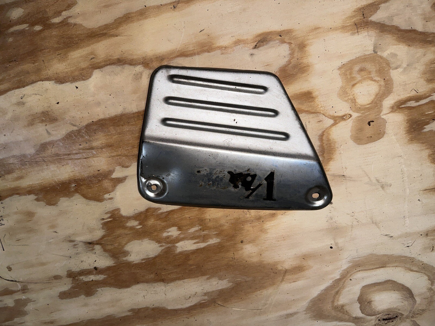 92 yamaha vmax 1200 VMX1200 RIGHT SIDE COVER PANEL COWL FAIRING