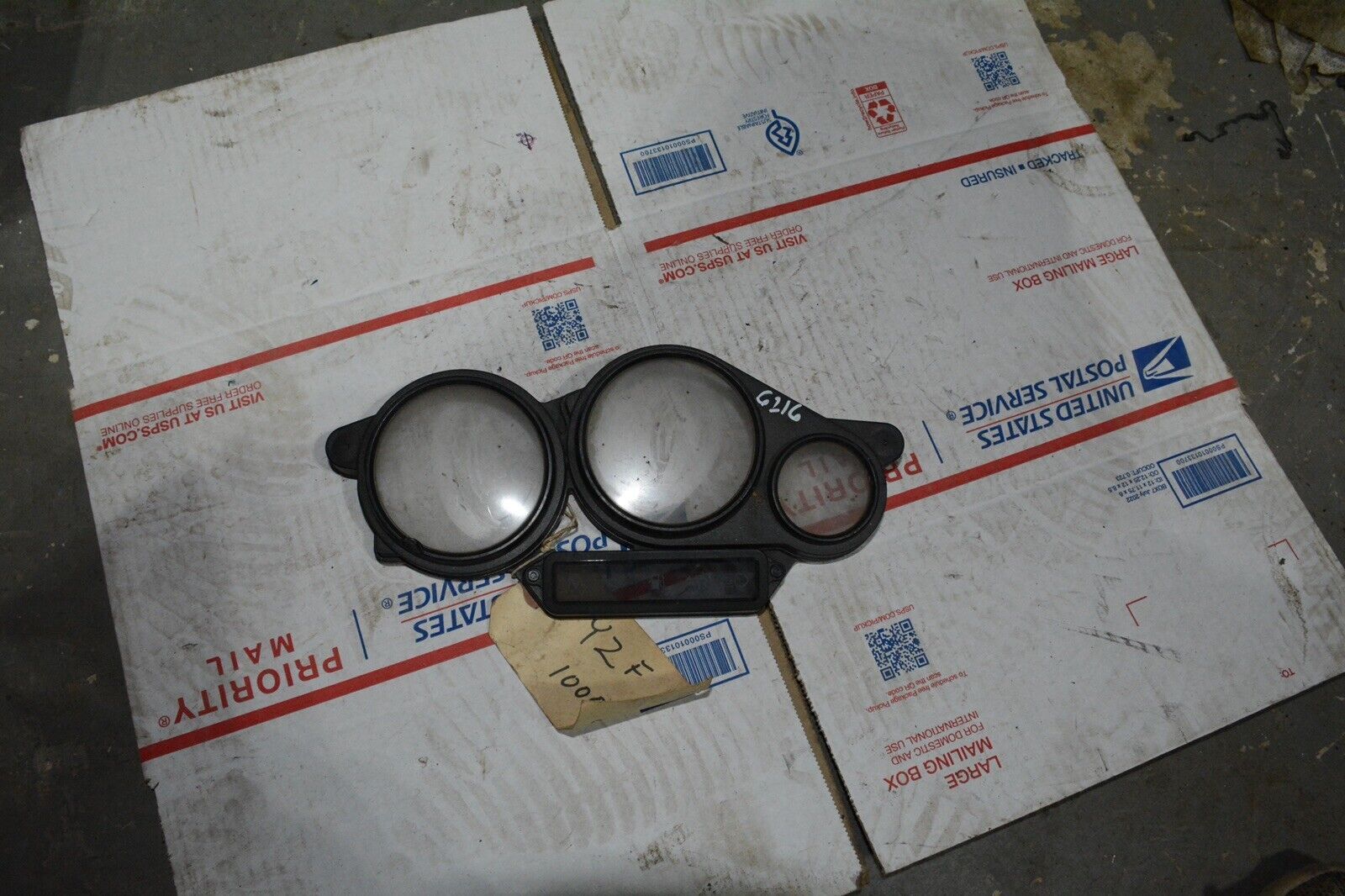 97 Yamaha YZF 1000 Gauge Cluster Speed Tach Meter Cover