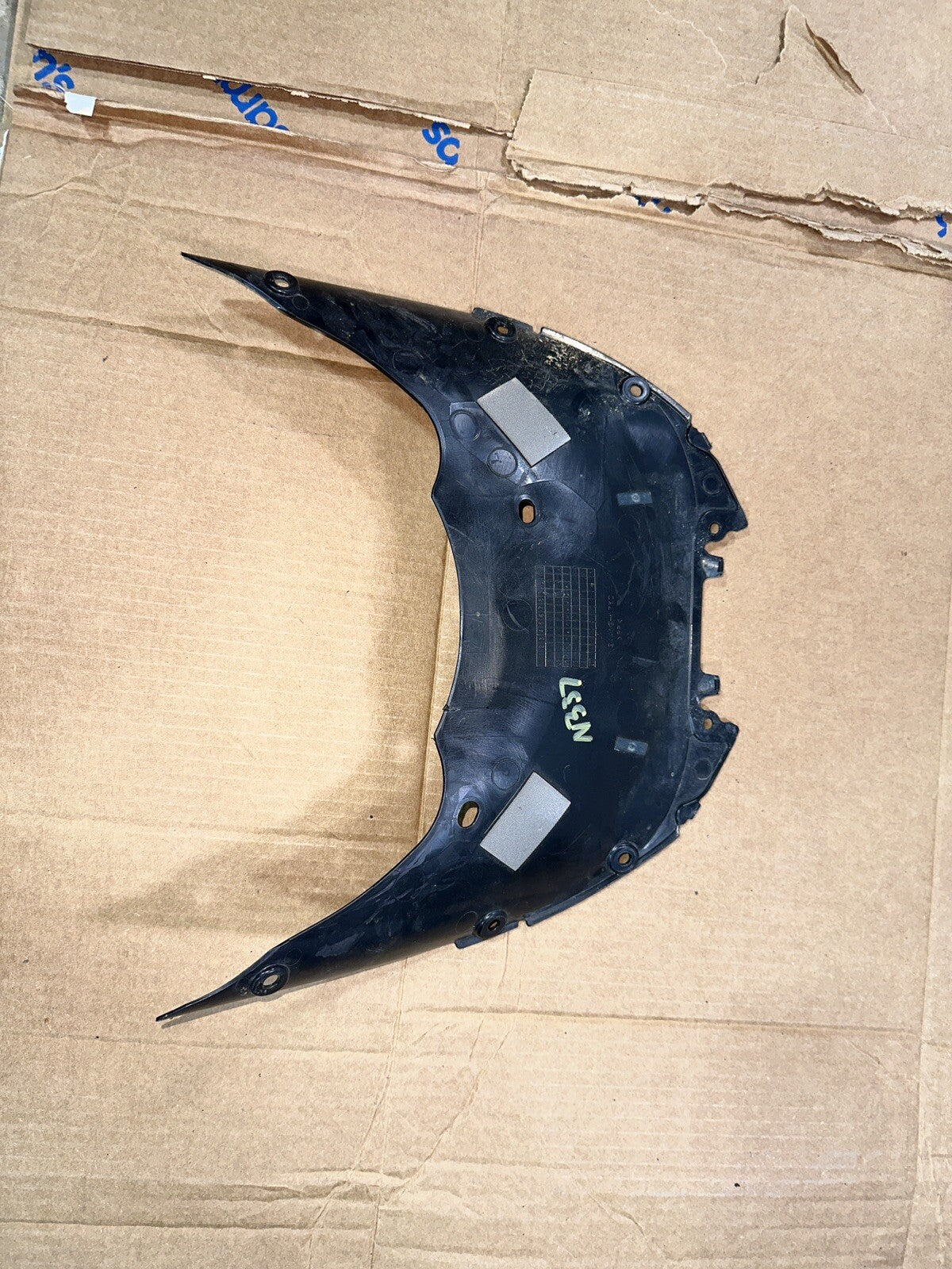 17-23 SUZUKI GSXR1000R OEM LOWER FRONT UPPER INNER HEADLIGHT COWL FAIRING 