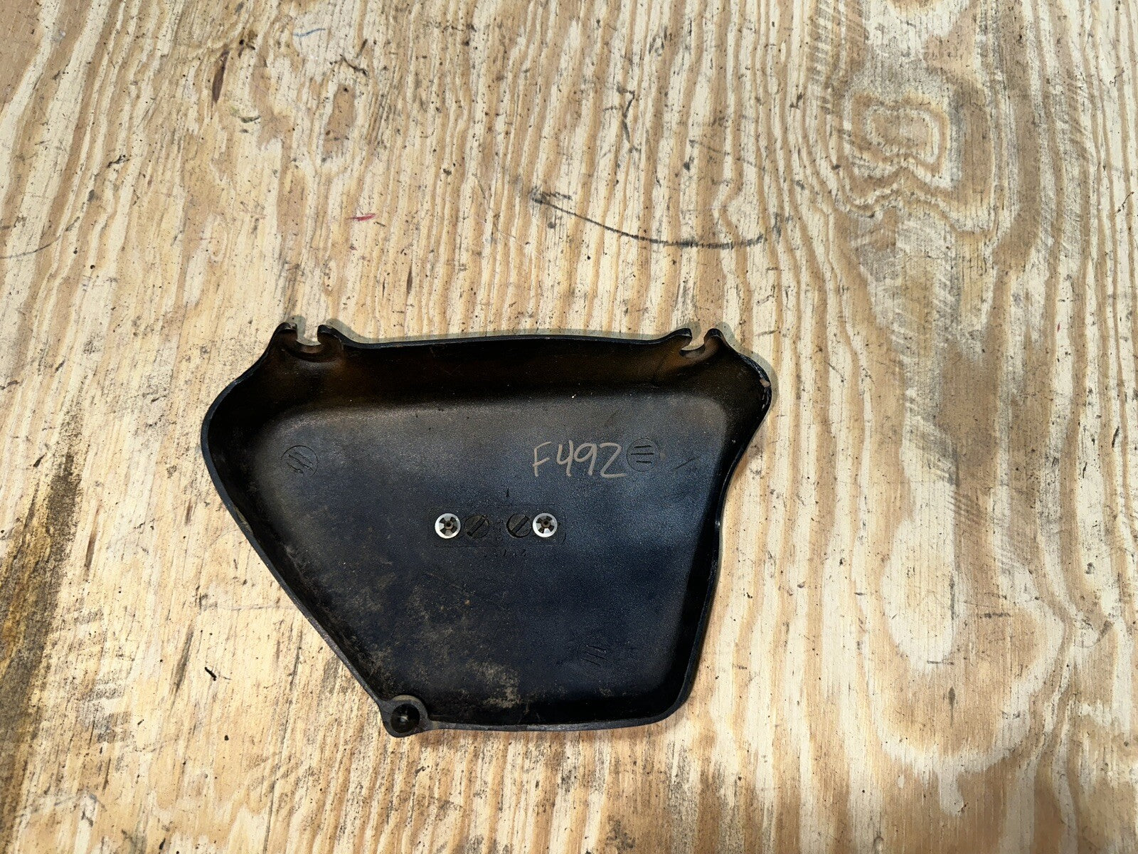 1980 80 76-83 Yamaha XS400 XS 400 Special Left Plastic Side Cover Panel