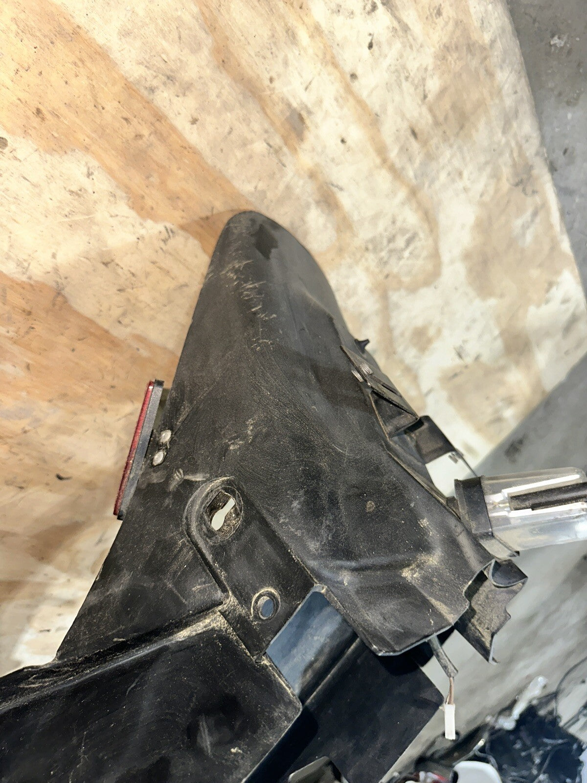 96-00 Suzuki GSF1200 Bandit Undertail Tray