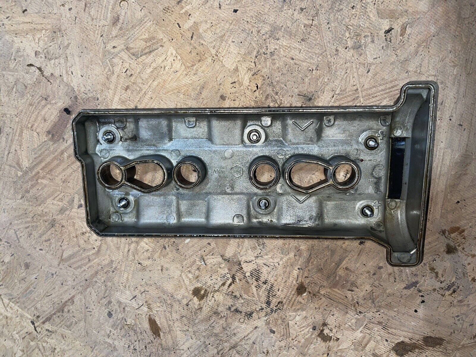 1998 - 2001 Yamaha YZF R1 Engine Cylinder Head / Valve Cover 4XV-11191-00-00