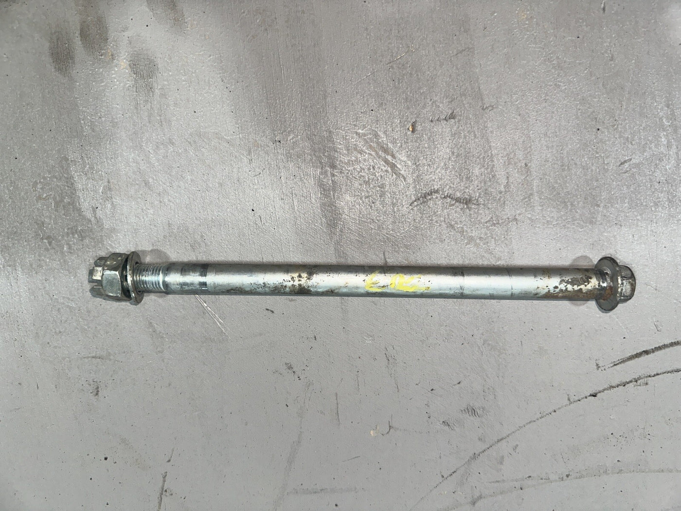 88-07 Kawasaki Ninja 250 250R EX250 FRONT WHEEL RIM AXLE PIVOT BOLT