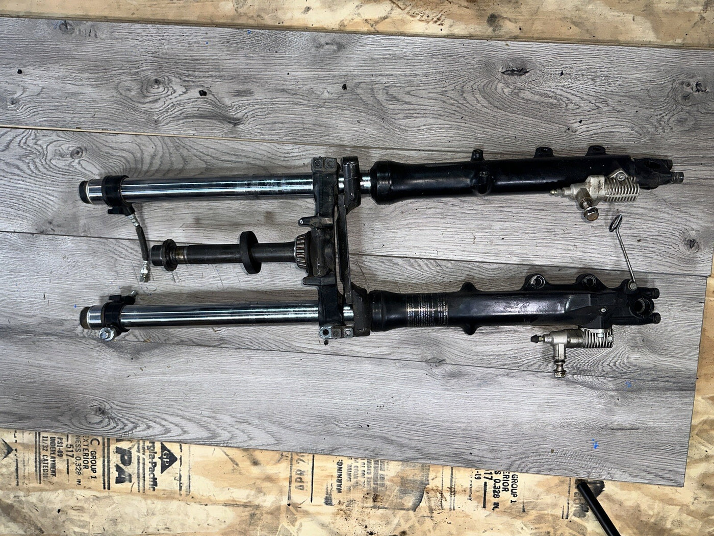 1983 SUZUKI GS1100ES FRONT FORKS SHOCK SUSPENSION SET 51104-49500