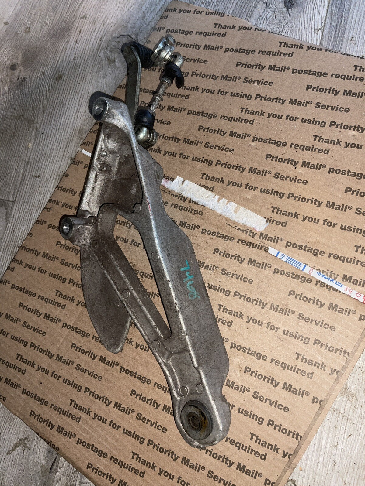 1995 95 Yamaha Seca II XJ600S XJ 600 shifter pedal front left foot peg rest