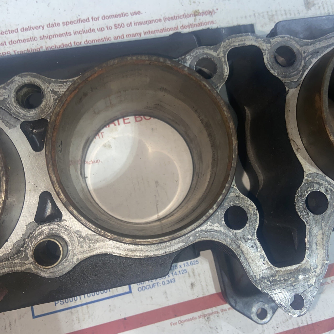 1989 Suzuki GSXR ENGINE MOTOR PISTON CYLINDERS BLOCK JUG