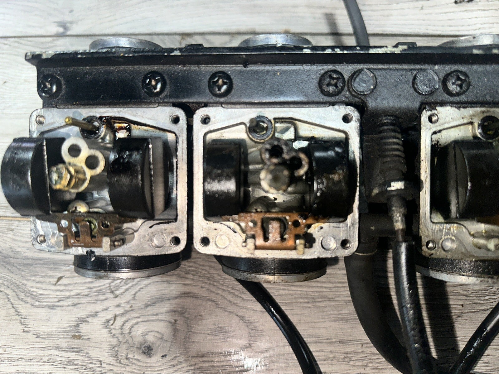 1984-85 KAWASAKI GPZ 550 ZX550 ZX KZ 550 CARBS CARBURETORS NEEDS CLEANING