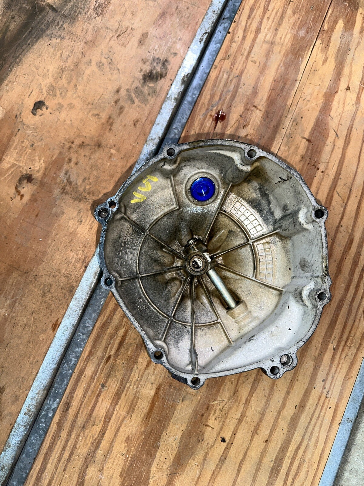 08-16 Yamaha Yzf R6 R6r Engine Clutch Cover
