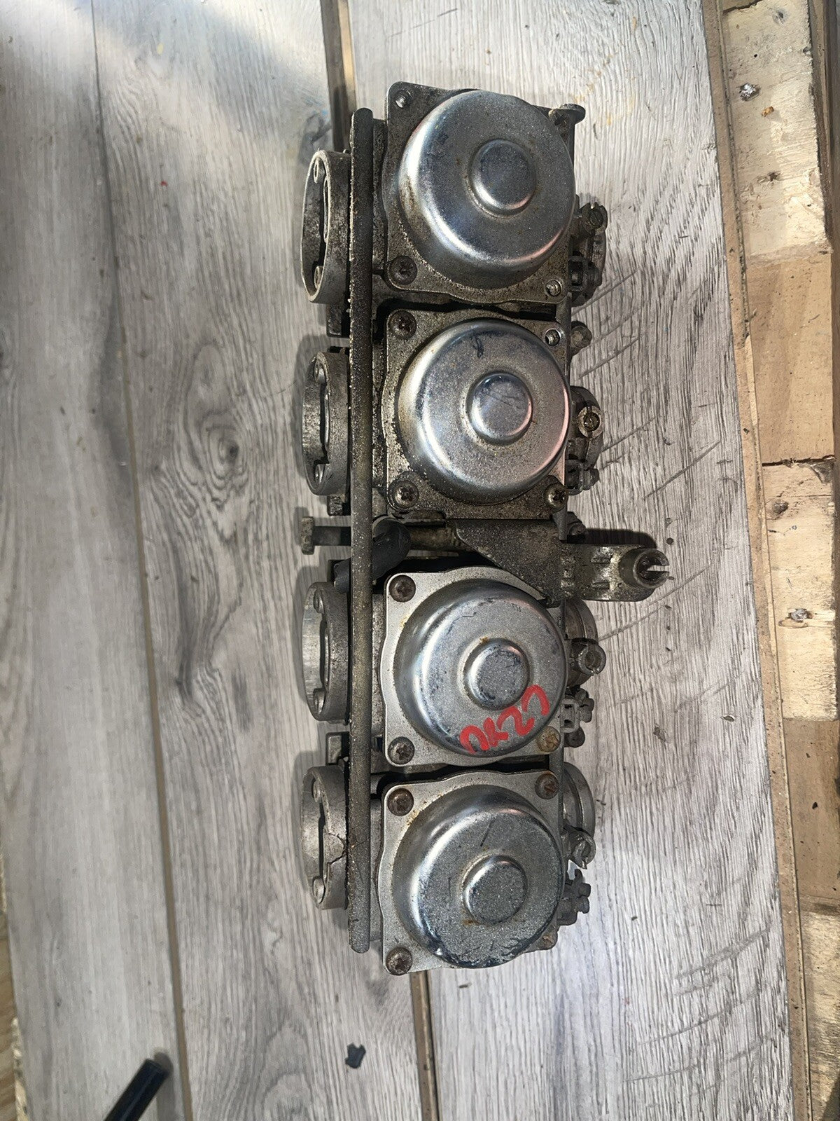 1981 YAMAHA MAXIM XJ550 XJ 550 H CARBURETOR ASSEMBLY