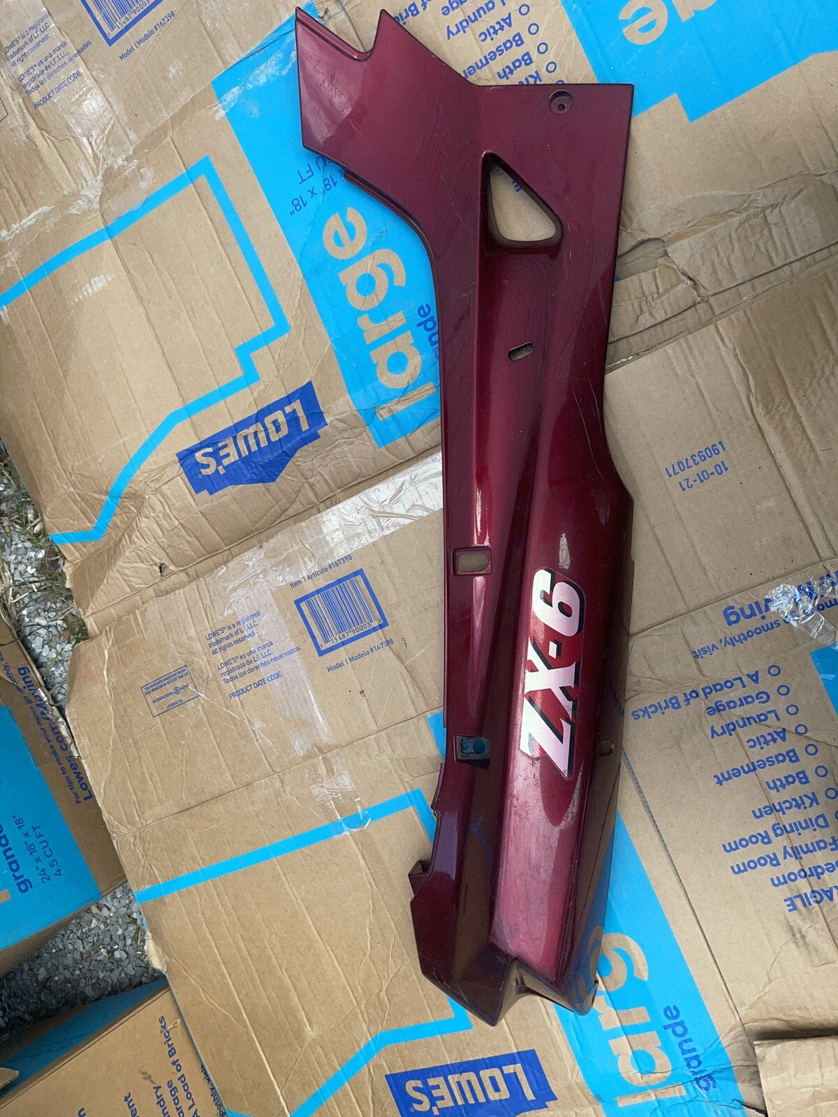 92 KAWASAKI ZX600 ZX 600 ZX-6 NINJA REAR TAIL COWL, FAIRING, RIGHT