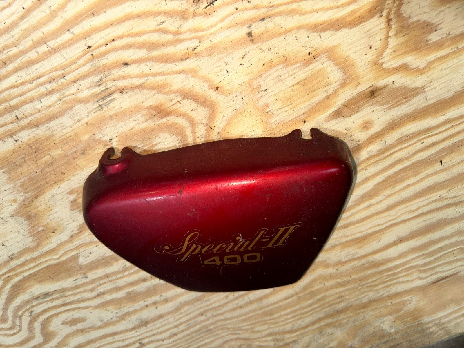 YAMAHA XS400 SPECIAL 2 II RIGHT SIDE COVER FAIRING PLASTIC PANEL 1980 1981 80 81