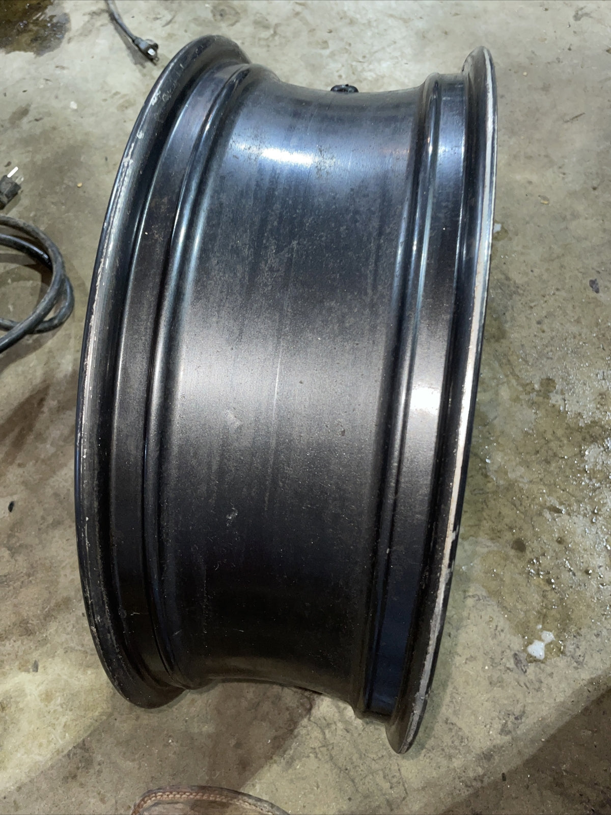 KAWASAKI 93 ZX 7 ZX7 L REAR WHEEL RIM MAG OEM 