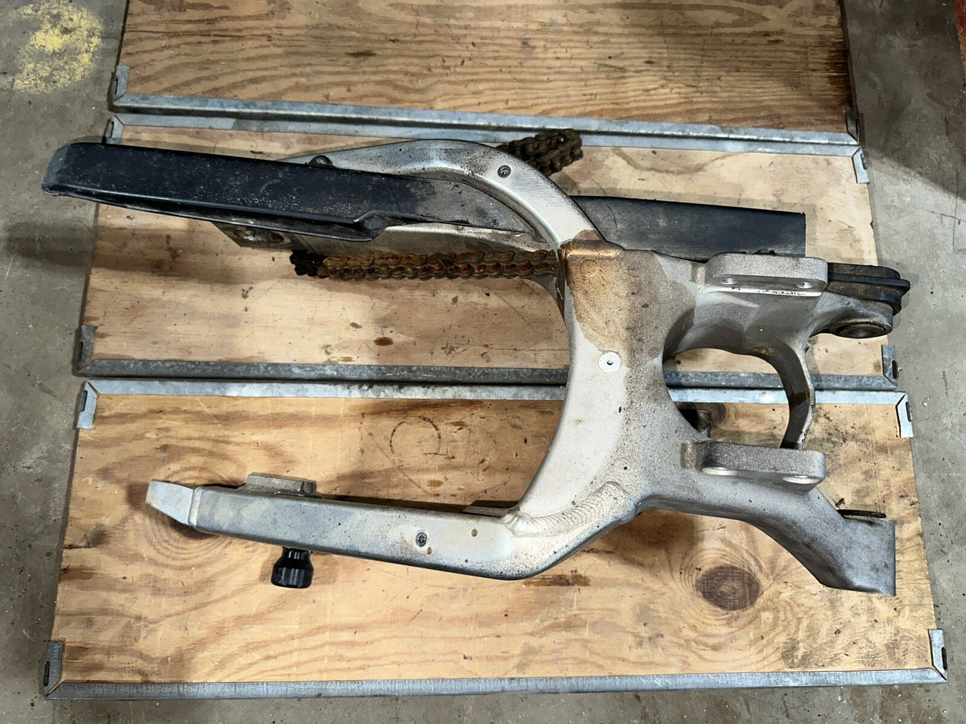 2004 04 03-06 Honda CBR600RR CBR 600 Rear Back Suspension Pivot Swingarm 