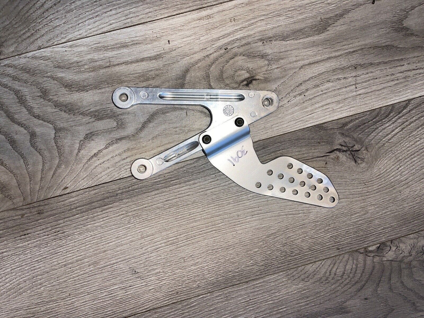 02-03 Yamaha R1 Left Rearset Peg Bracket 