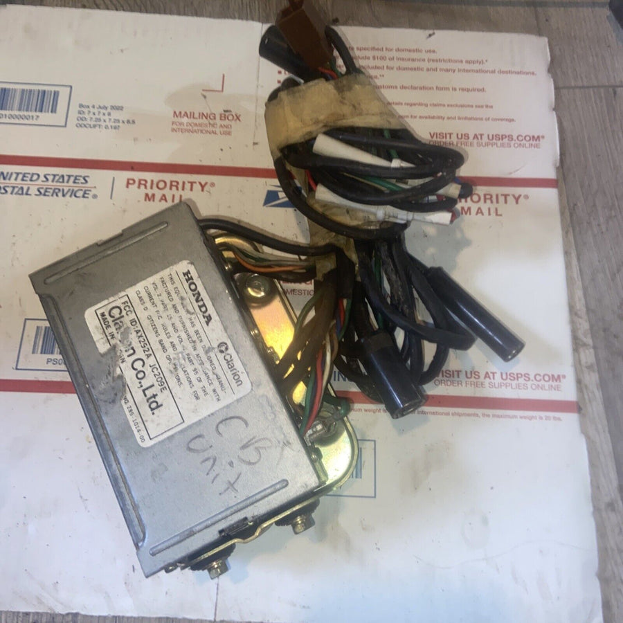 Honda GL1100 GL 1100 Goldwing Aspencade Clarion Speaker Box Amplifier Amp 