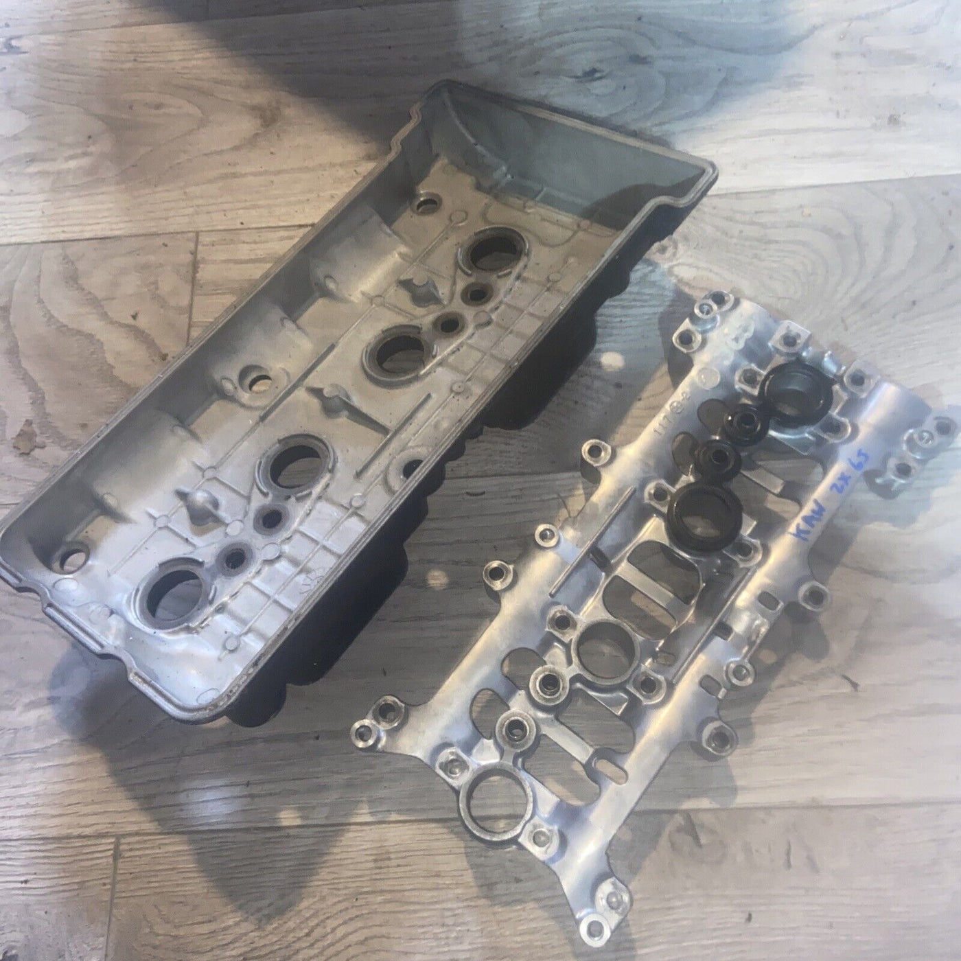 2004 04 03-04 Kawasaki Ninja ZX6R ZX-6R ZX 636 Engine Motor Valve Cover 