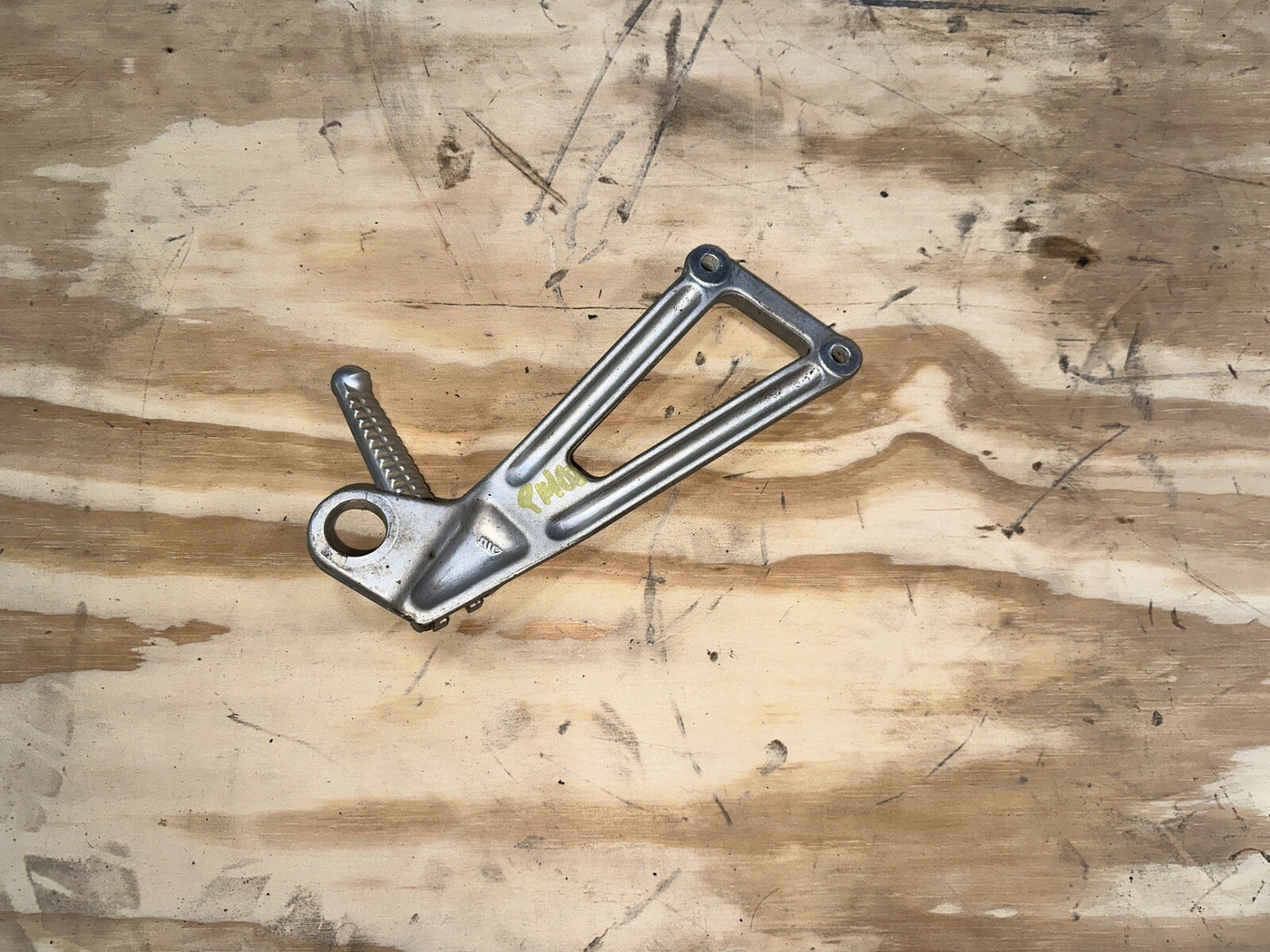 01 Ducati Supersport 750 750SS Left Rear Peg & Bracket