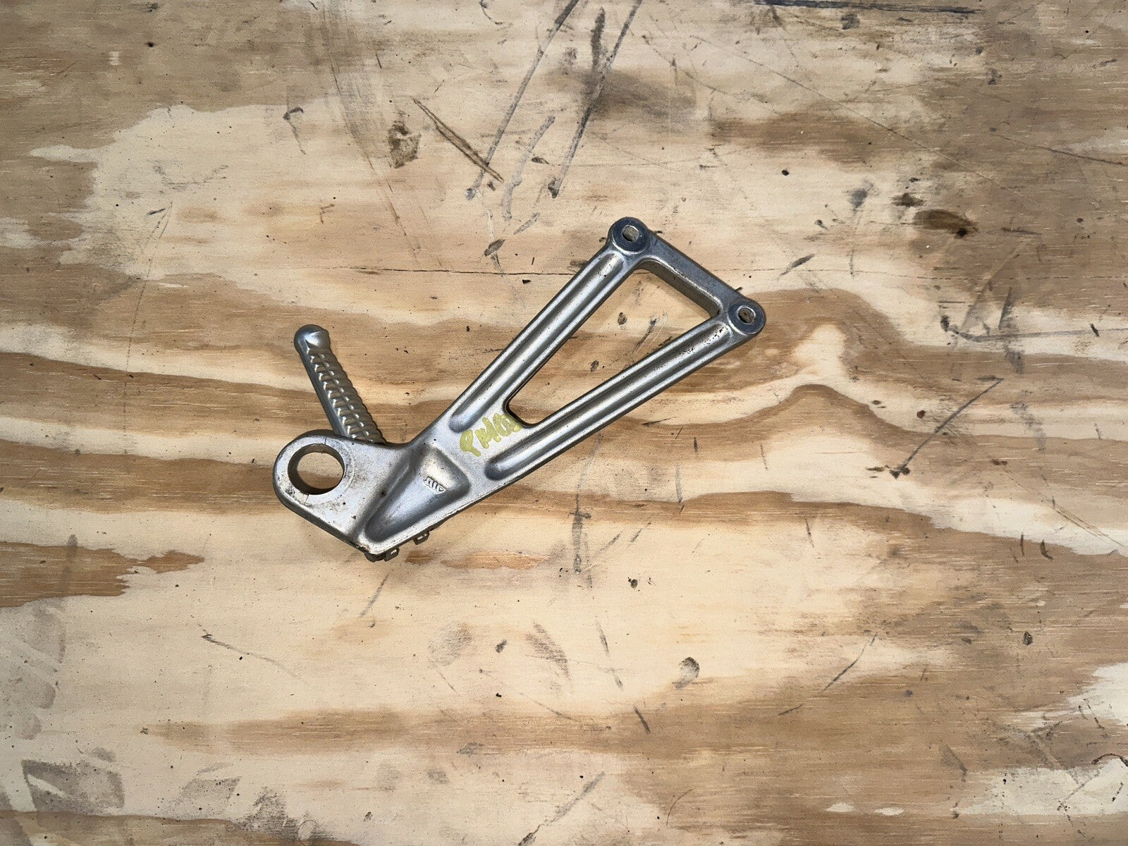 01 Ducati Supersport 750 750SS Left Rear Peg & Bracket