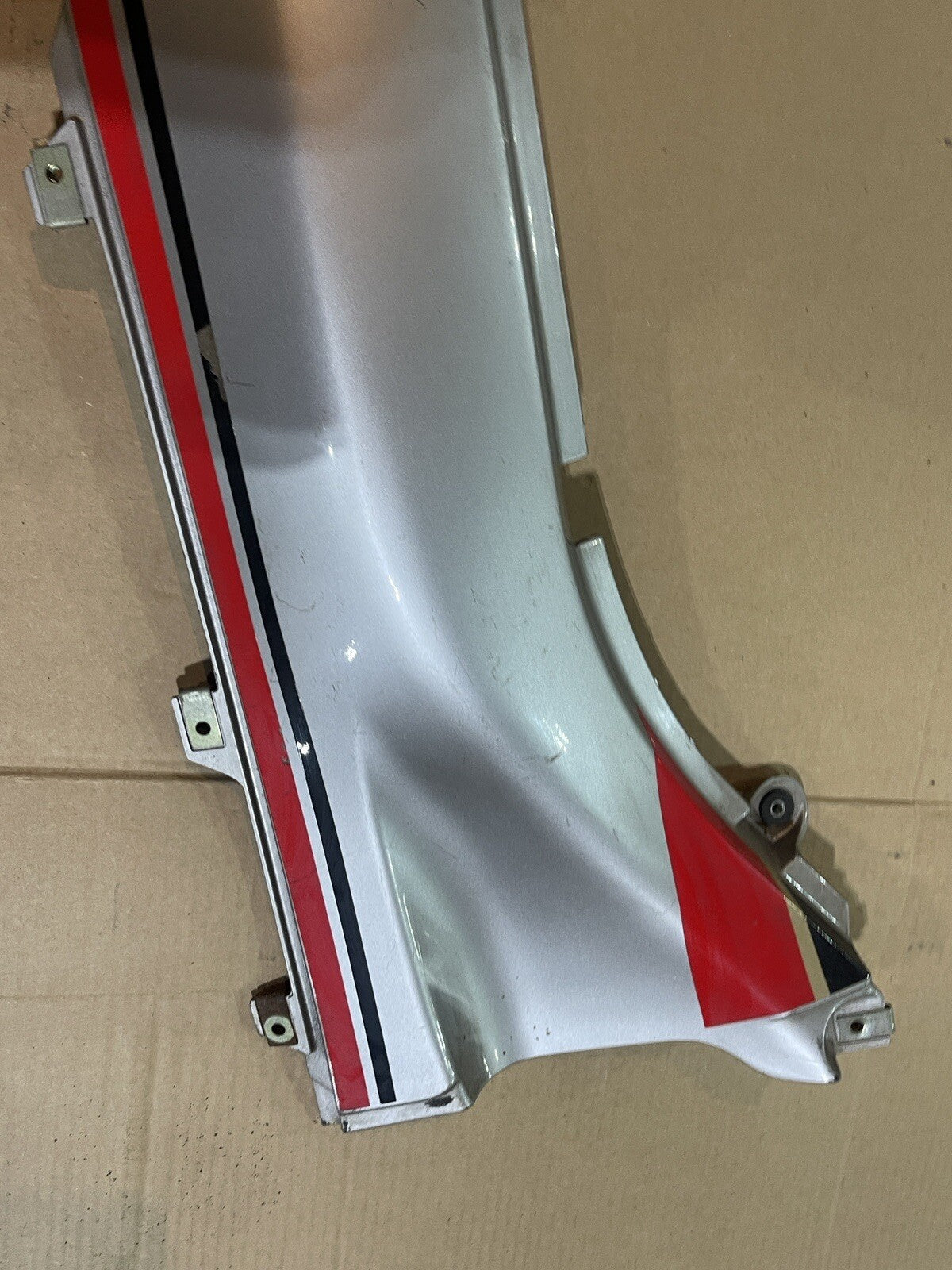 SUZUKI GSX 600 GSX600 KATANA SIDE FRAME COWL COVER FAIRING
