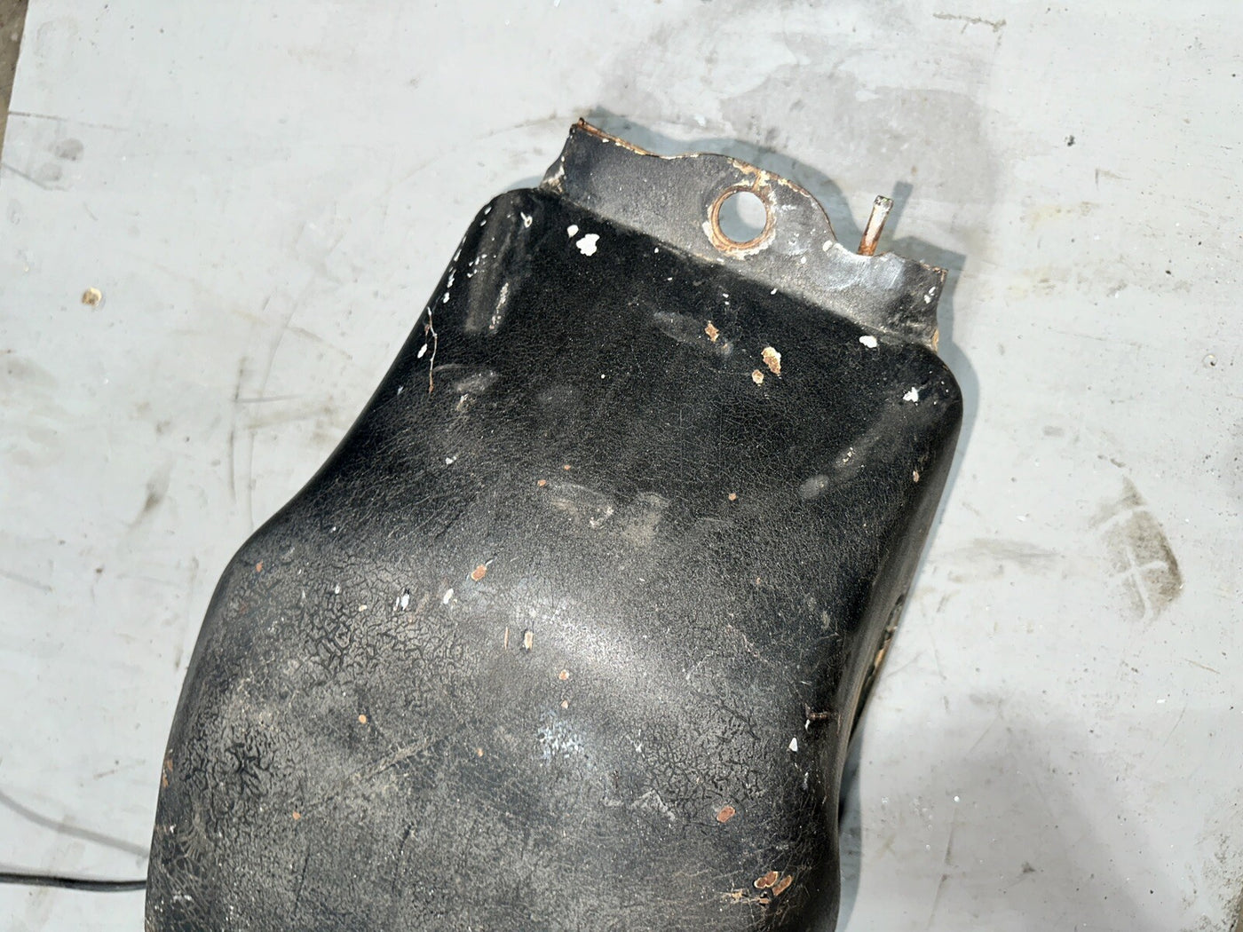 84 HONDA INTERCEPTOR 750 VF750F GAS TANK FUEL PETROL RESERVOIR