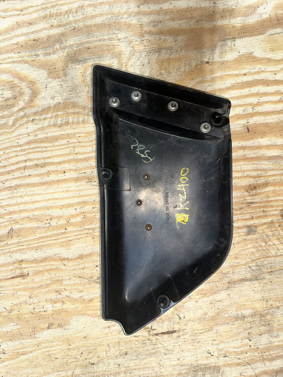 Kawasaki OHC KZ400 1974-1975 Left Side Cover Panel