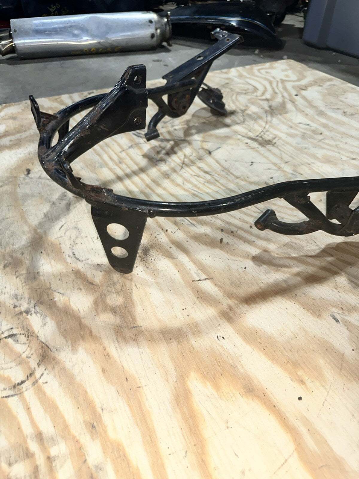 86 Honda GL 1200 A GL1200 Goldwing front fairing cowl mount bracket stay