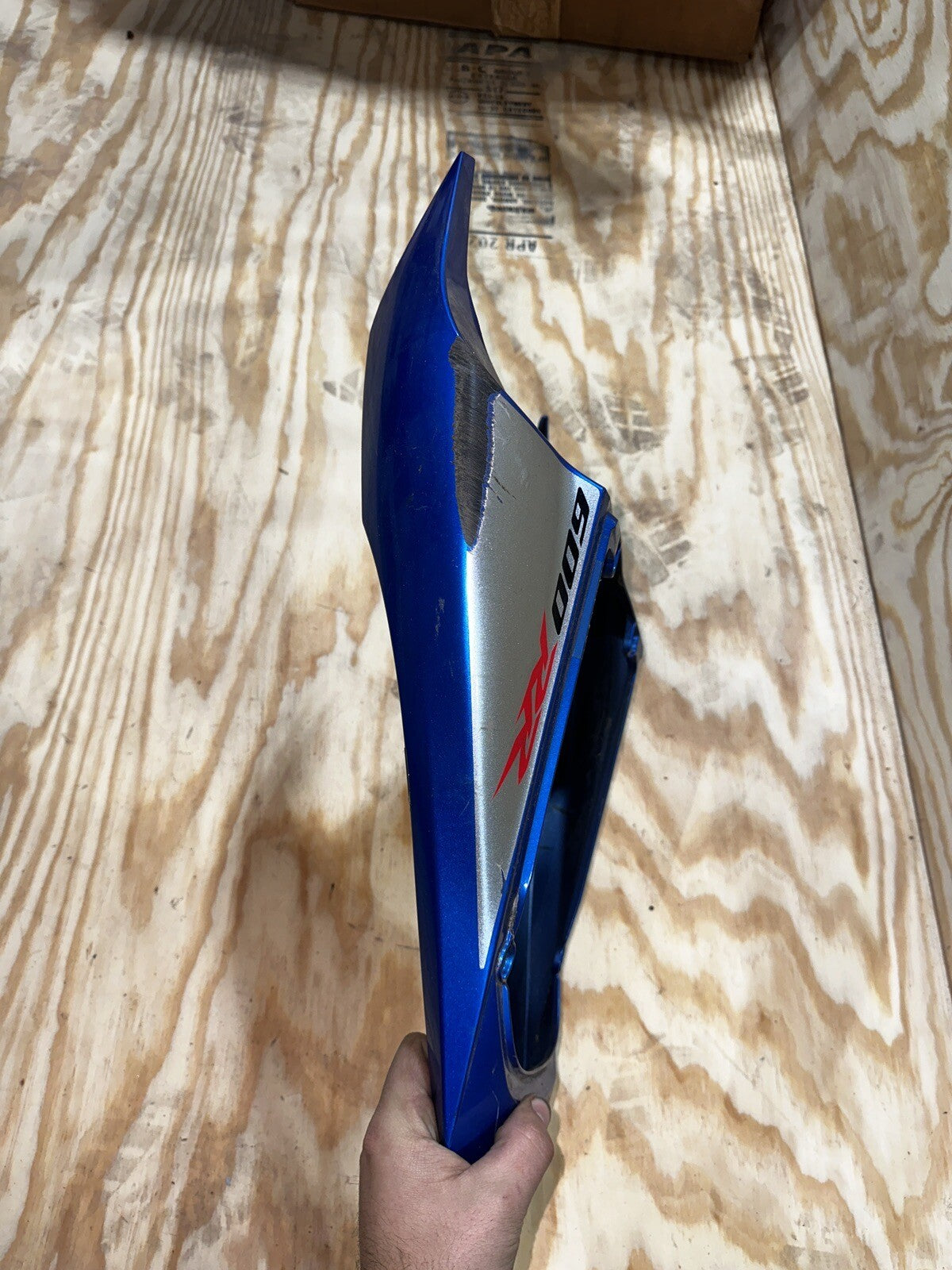 2007 07-08 Honda CBR600RR Center Rear Back Tail Fairing Cowl Shroud OEM