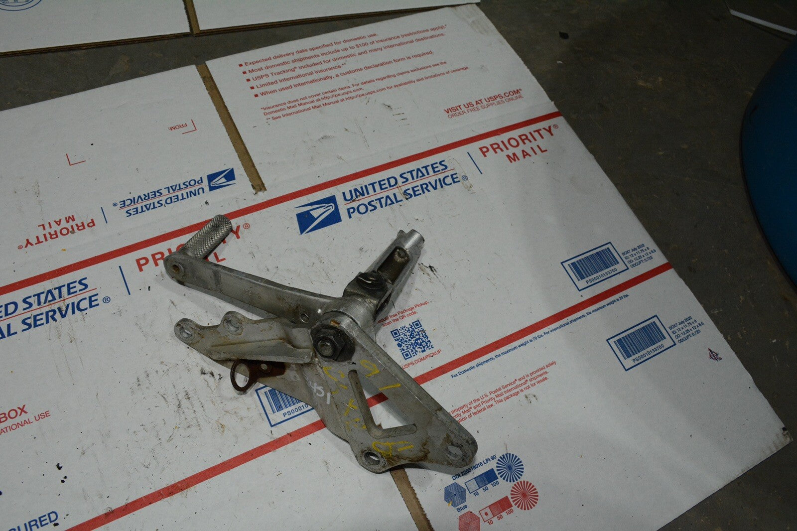 90 91 92 1991 SUZUKI GSXR 750 1100 OEM RIGHT REARSET BRAKE PEDAL