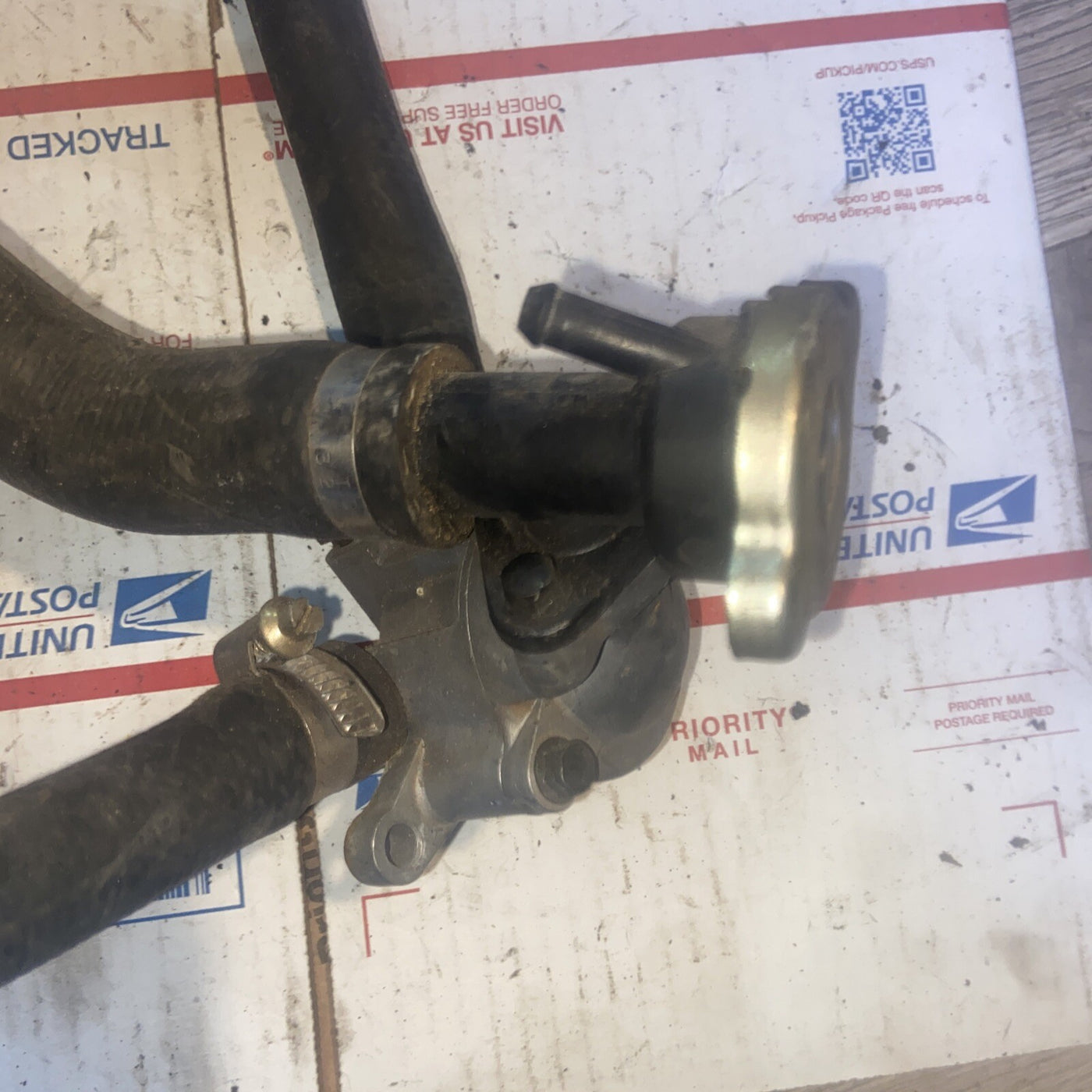 1988 Honda CBR600 Thermostat Housing