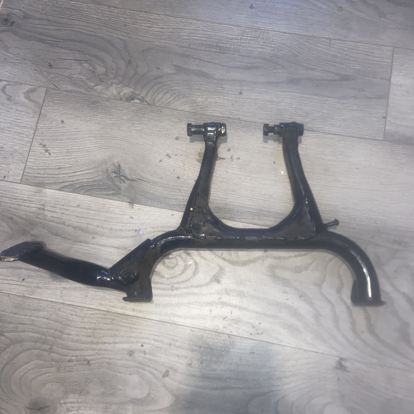02 03 04 05 KAWASAKI ZZR1200 CENTER STAND SERVICE STAND K21