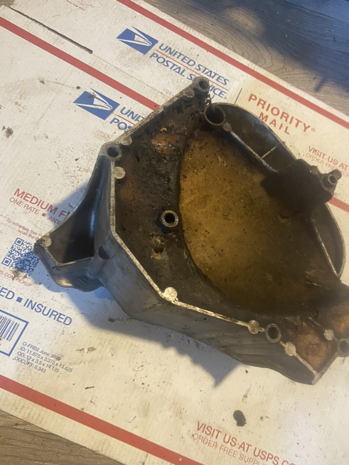 SUZUKI 1978 GS1000E LEFT ENGINE/MOTOR SPROCKET COVER