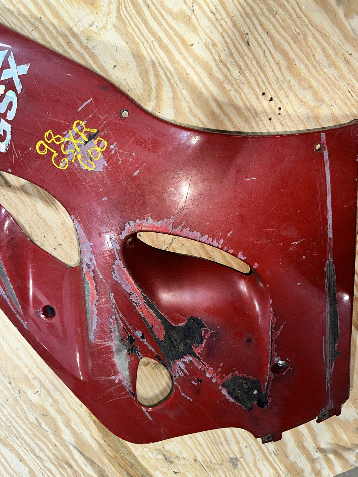 1997-2000 Suzuki GSXR600 GSXR 600 SRAD OEM Right Side Fairing Plastic Cowl