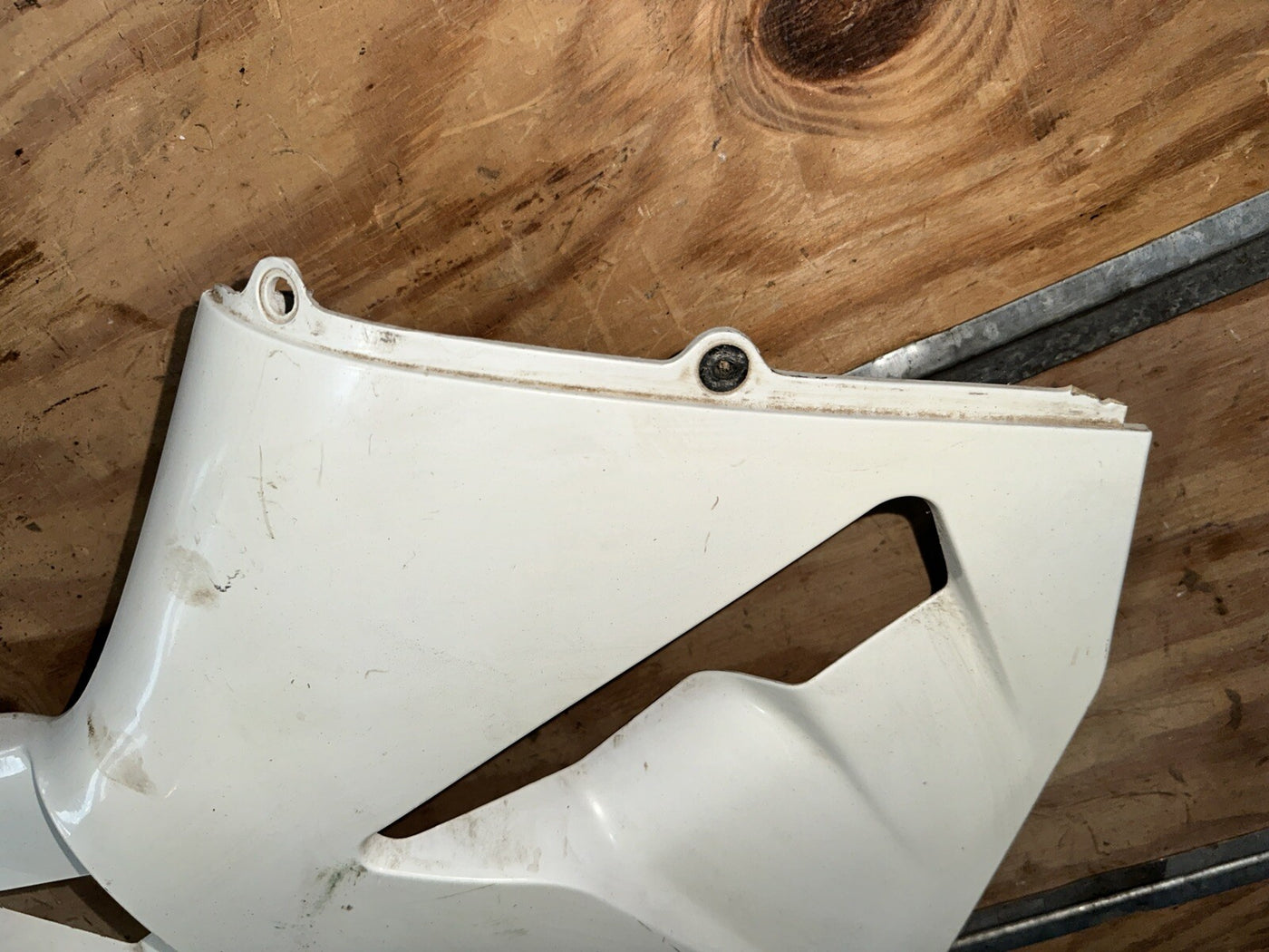03-04 HONDA CBR600RR ZXMT LEFT MID UPPER SIDE FAIRING COWL PLASTIC