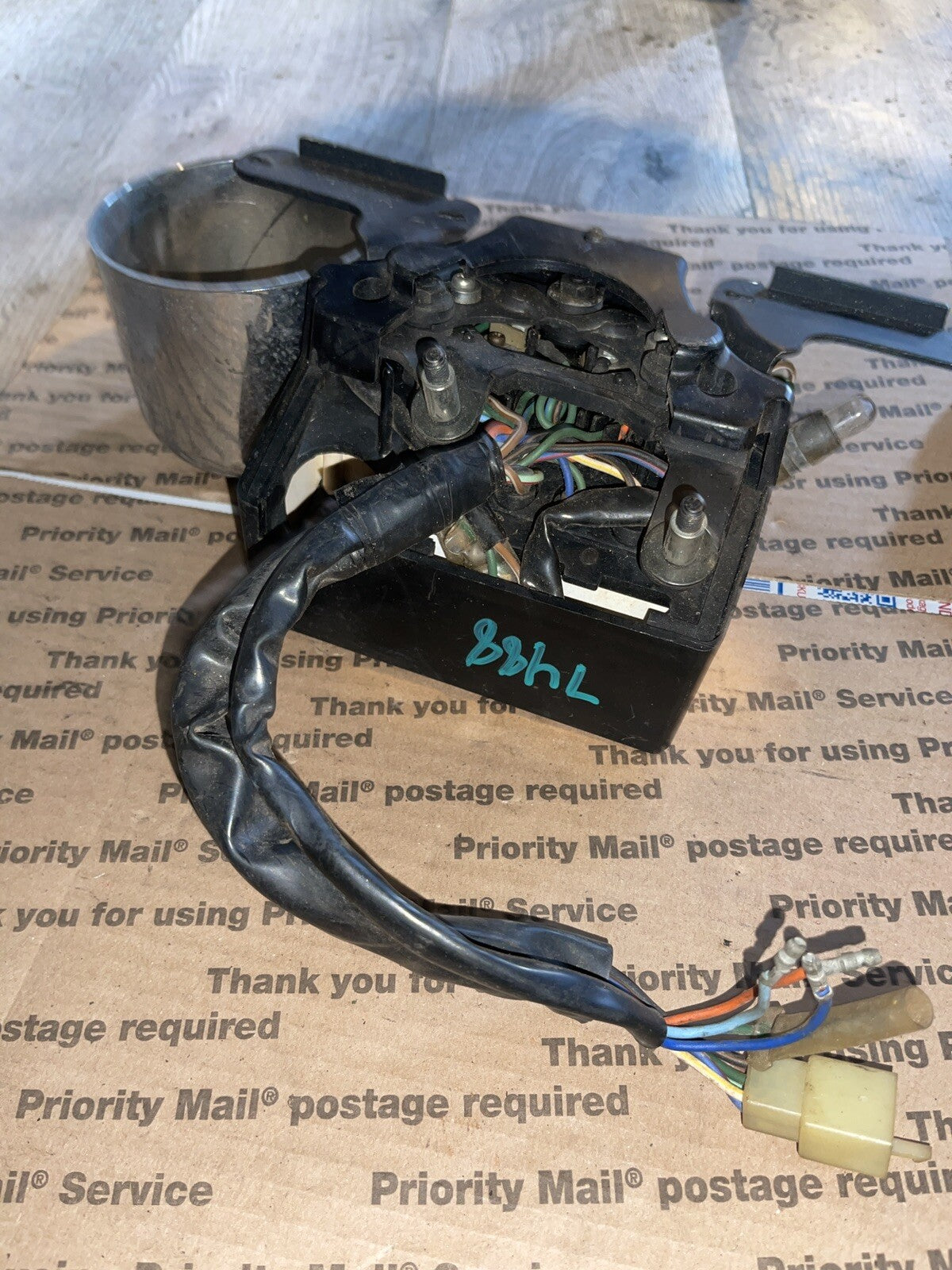 HONDA MAGNA 750 LIGHTING INDICATOR DASH ASSY