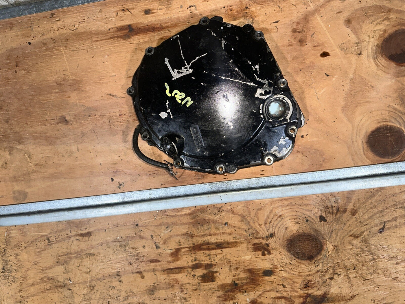 04-05 SUZUKI GSXR600 CLUTCH SIDE ENGINE MOTOR COVER
